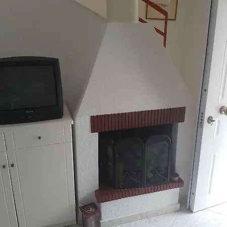 Apartment βιλλα πευκοχωρι Hanioti